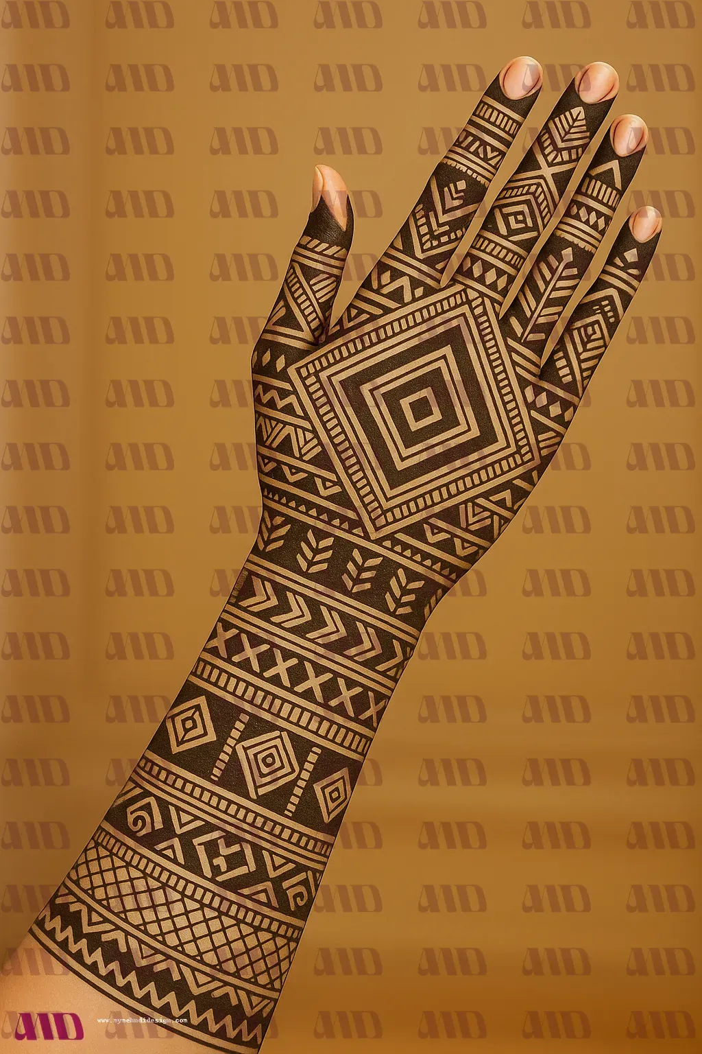 Mesh Pattern Back Hand Mehndi